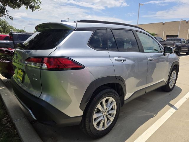 2022 Toyota Corolla Cross LE