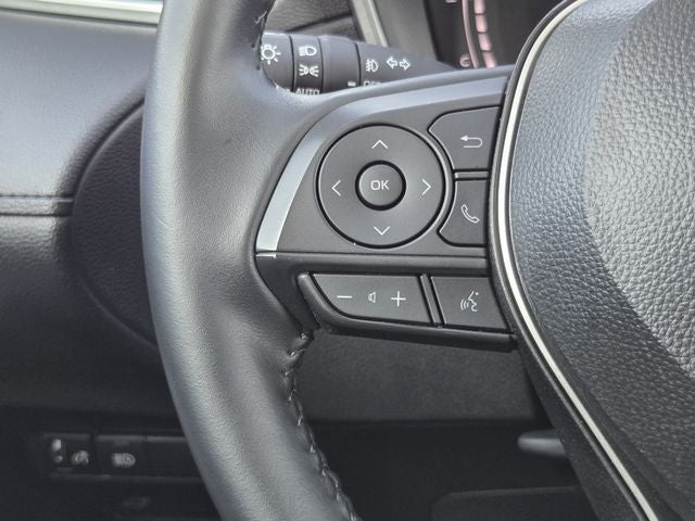 2025 Toyota Corolla Cross XLE