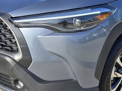 2025 Toyota Corolla Cross XLE