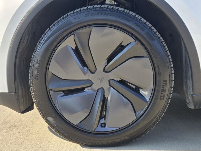 2026 Tesla Model Y Long Range