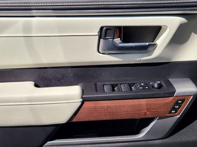 2023 Toyota Sequoia Capstone