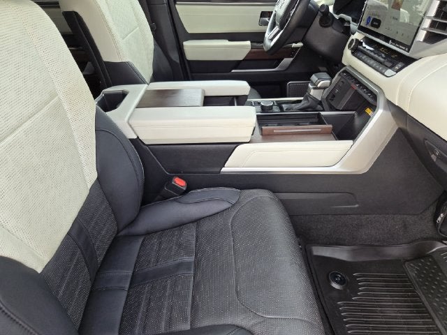 2023 Toyota Sequoia Capstone