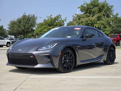 2024 Toyota GR86 Premium