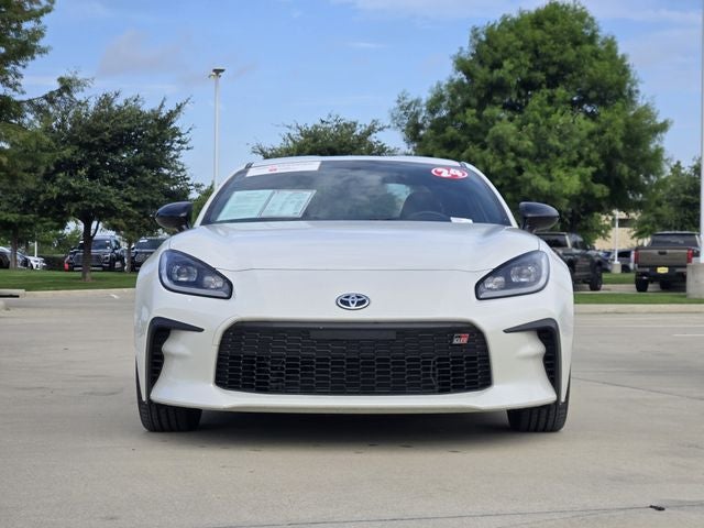 2024 Toyota GR86 Premium