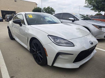 2024 Toyota GR86 Premium