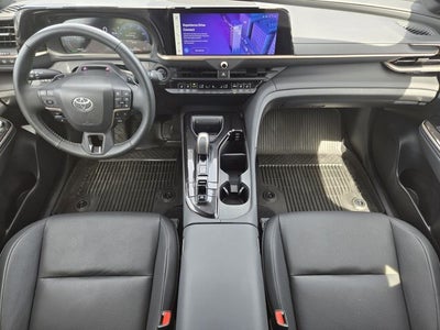 2025 Toyota Crown Signia Limited