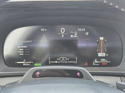 2025 Toyota Crown Signia Limited