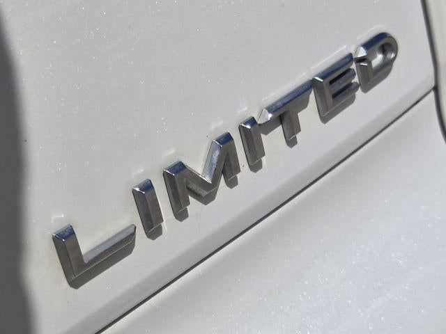 2025 Toyota Crown Signia Limited