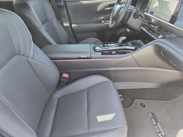 2025 Toyota Crown Signia Limited
