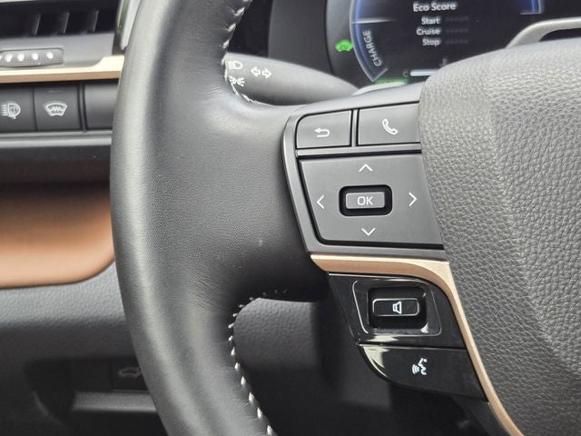 2025 Toyota Crown Signia Limited