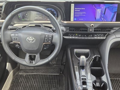 2025 Toyota Crown Signia Limited