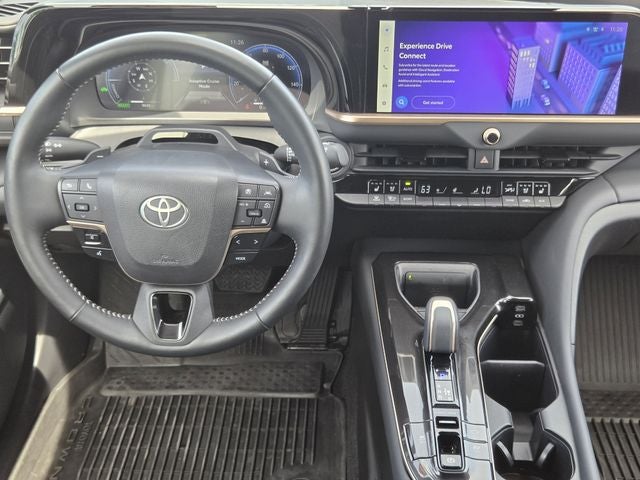 2025 Toyota Crown Signia Limited