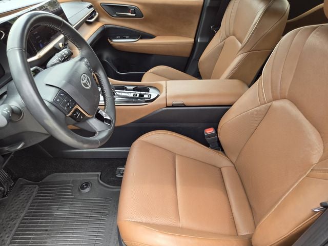 2025 Toyota Crown Signia Limited