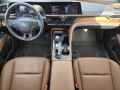 2025 Toyota Crown Signia Limited