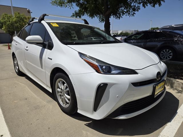 2021 Toyota Prius LE