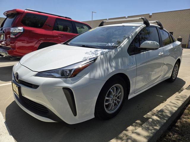 2021 Toyota Prius LE