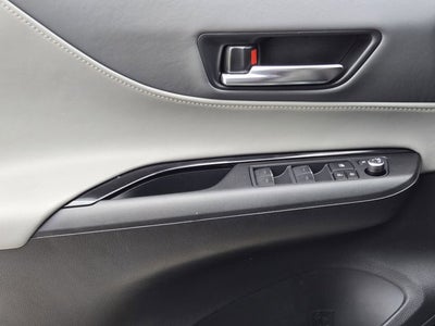 2023 Toyota Venza LE