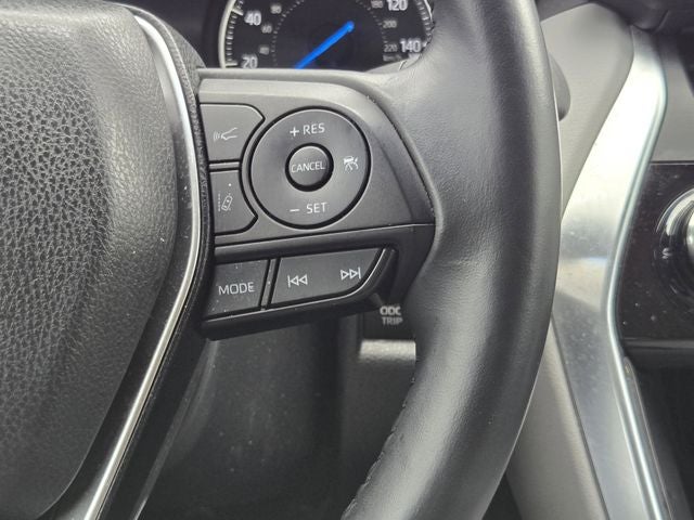 2023 Toyota Venza LE