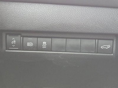 2023 Toyota Venza LE