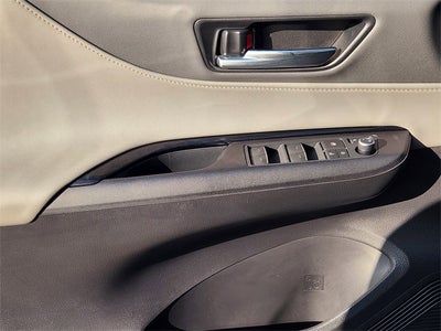 2023 Toyota Venza LE