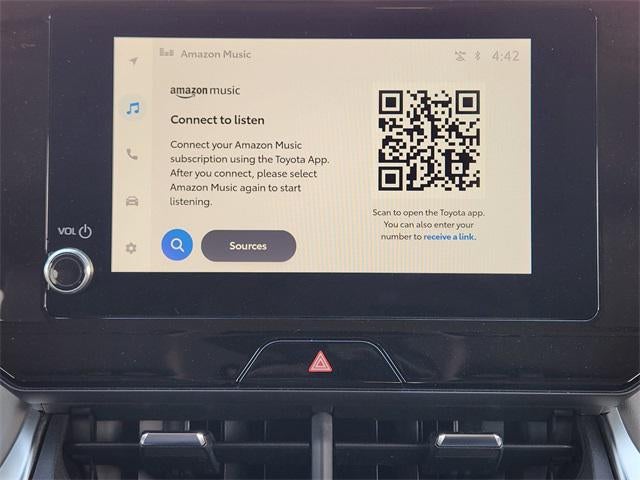 2023 Toyota Venza LE