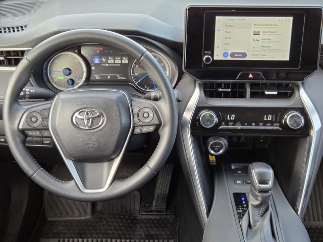 2024 Toyota Venza LE