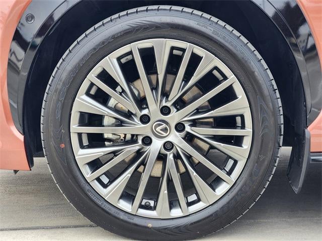 2024 Lexus RZ 450e Luxury