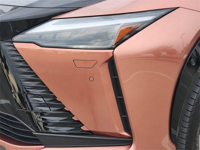 2024 Lexus RZ 450e Luxury