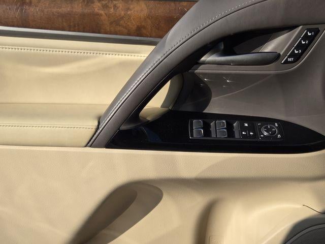 2020 Lexus LX 570