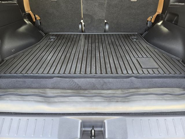 2025 Lexus LX 600 Luxury