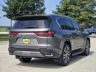 2025 Lexus LX 600 Luxury