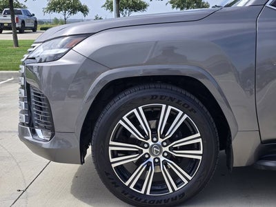 2025 Lexus LX 600 Luxury