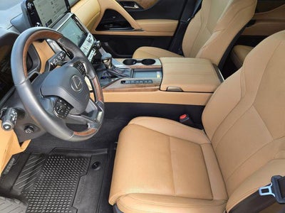 2025 Lexus LX 600 Luxury