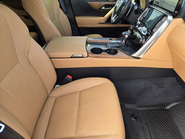 2025 Lexus LX 600 Luxury