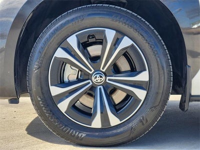 2024 Toyota bZ4X XLE