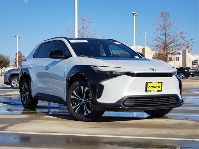2025 Toyota bZ4X XLE