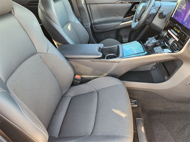 2025 Toyota bZ4X XLE