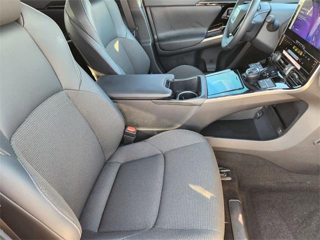 2025 Toyota bZ4X XLE