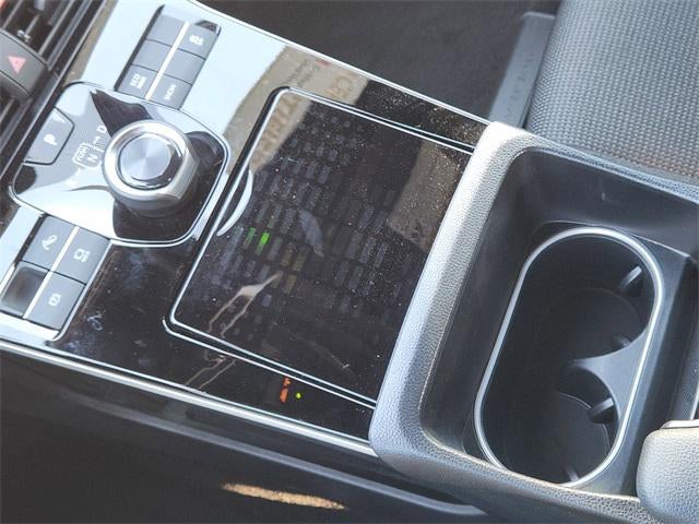 2025 Toyota bZ4X XLE