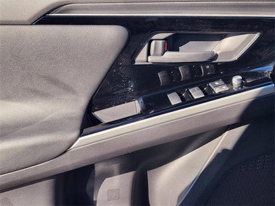 2025 Toyota bZ4X XLE