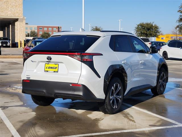 2025 Toyota bZ4X XLE