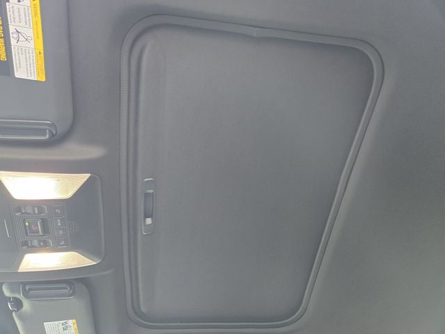 2025 Toyota RAV4 Plug-In Hybrid SE