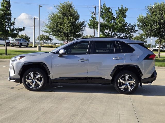 2025 Toyota RAV4 Plug-In Hybrid SE