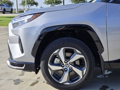 2025 Toyota RAV4 Plug-In Hybrid SE