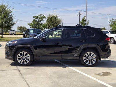 2023 Toyota RAV4 XLE Premium