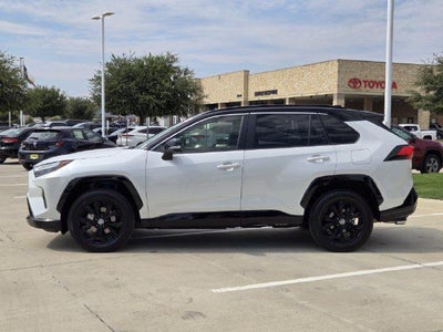 2025 Toyota RAV4 Hybrid XSE