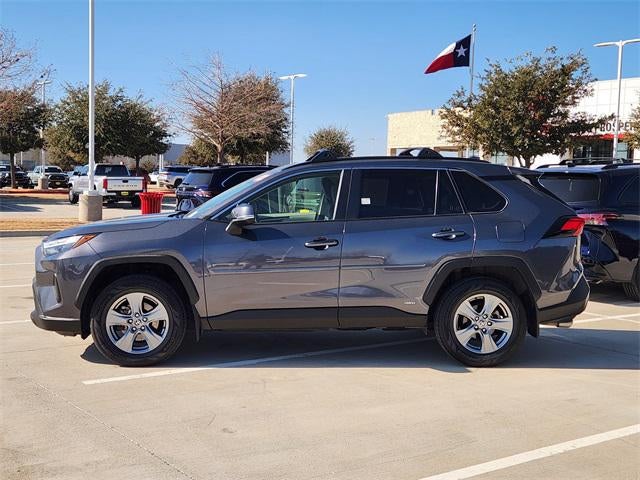 2023 Toyota RAV4 Hybrid XLE