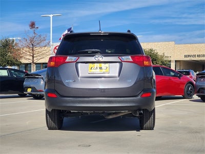 2014 Toyota RAV4 LE