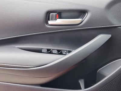 2025 Toyota Corolla Hatchback SE