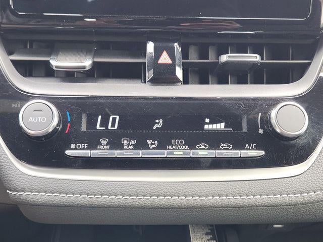 2025 Toyota Corolla Hatchback SE